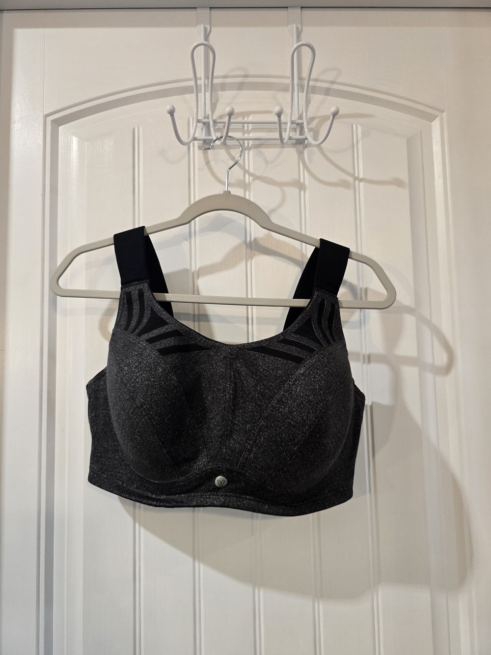 Livi Active Charcoal Gray Wireless High-Support Sports Bra